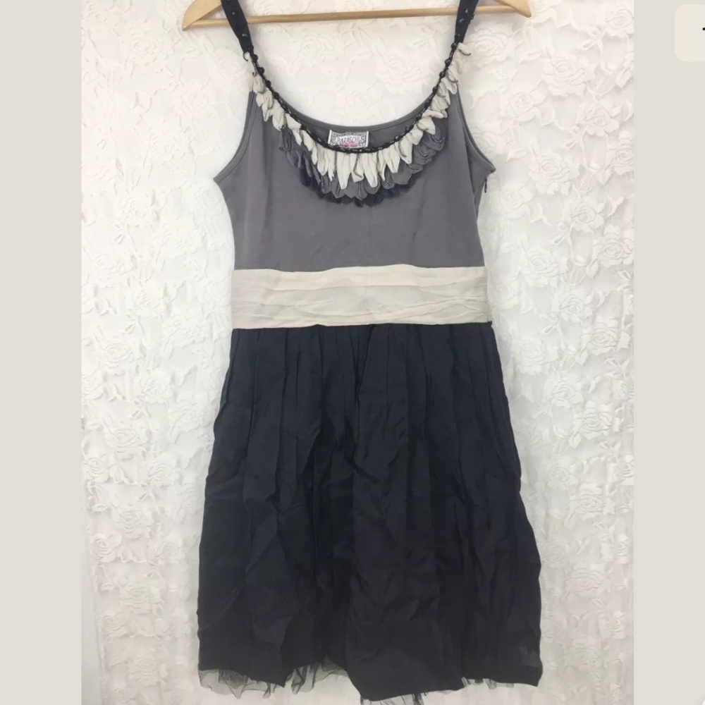 Yoana baraschi Gray black cream ruffle dress Sz 8